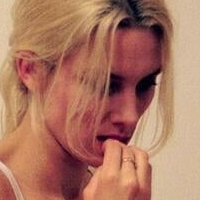 Ellie Rowsell Nagie