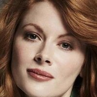 Emily Beecham Nagie