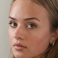 Emma Hunter Sumgoodeats Nagie