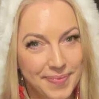 Emma Vardy Nagie