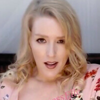 Empress Elle Nagie