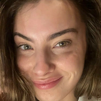 Fiosrs (Fiona) Nagie