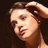 Flavia Di Castro Nagie