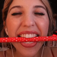 FrivolousFox ASMR Nagie