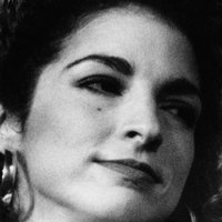 Gloria Estefan Nagie