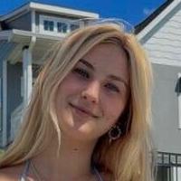 Hailey D Nagie