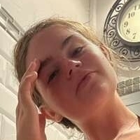 Hayley Hamilton Nagie