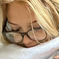 Hollie Chamberlain Nagie