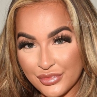 Holly Burns Nagie