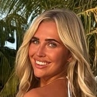Holly Robinson Nagie