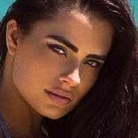 Holly Young Nagie