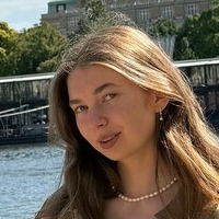 i_alice Nagie