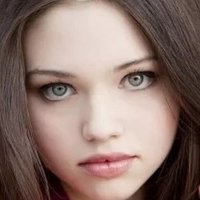 India Eisley Nagie