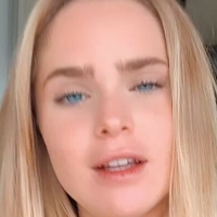 Inna Moll Nagie