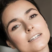 Irena Ponaroshku Nagie