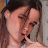 iriesska Nagie