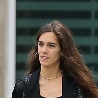 Isabel Pakzad Nagie