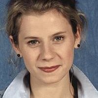 Jaqueline Svilarov Nagie
