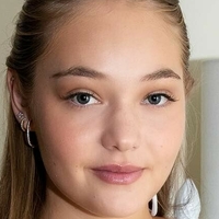 Jasmine Hendriks Nagie