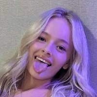 jayinnefree Nagie