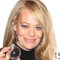 Jeri Ryan Nagie