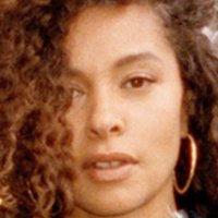 Joy Denalane Nagie