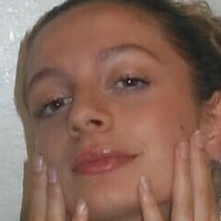 Julia Dicesare Nagie