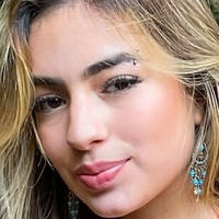 Julia Puzzuoli Nagie