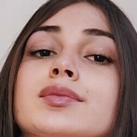 Julia Reis Nagie