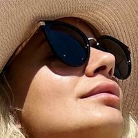 Juliana Novak Nagie