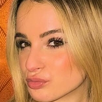 Kaitlyn Krems Nagie