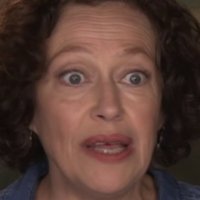 Karin Konoval Nagie