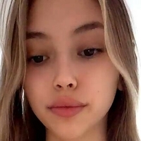 Karina_n Nagie