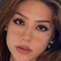 Karina Scherzer Nagie