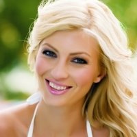 Karnyaczki Laura Nagie