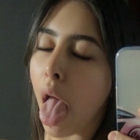 Katiaofficielle Nagie
