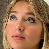 Katsiaryna Kavaleva Nagie