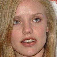 Kelli Garner Nagie