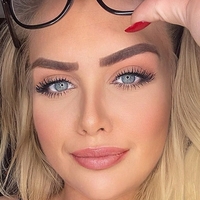 kellymilana Nagie