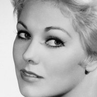 Kim Novak Nagie