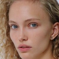 Kim Van der Laan Nagie