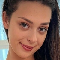 Kinky Chanel Nagie