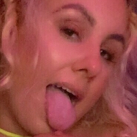 Kitty Kushman Nagie