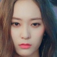 Krystal Nagie