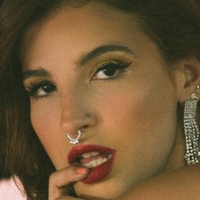 La Sirena 69 Nagie