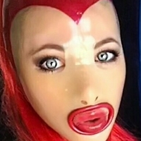 latex-lola Nagie