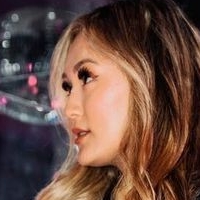 Lauren Riihimaki Nagie