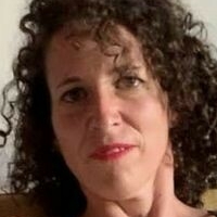 Laurie Argentina Nagie