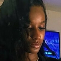 lauryntierre Nagie