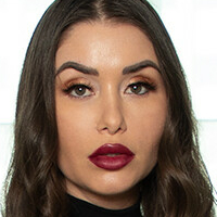 Lauura Marie Nagie